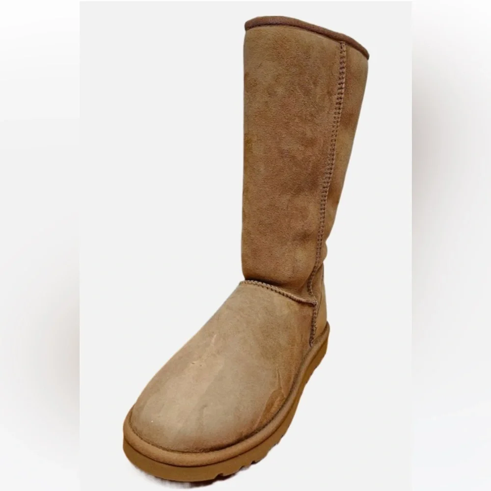 UGG Australia Classic Tall 5815 Suede Sz 6 Sheepskin BOOTS Chestnut Women